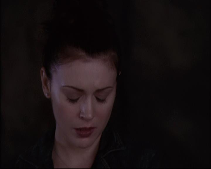 Charmed-Online-dot-net_810VayaConLeos2153.jpg