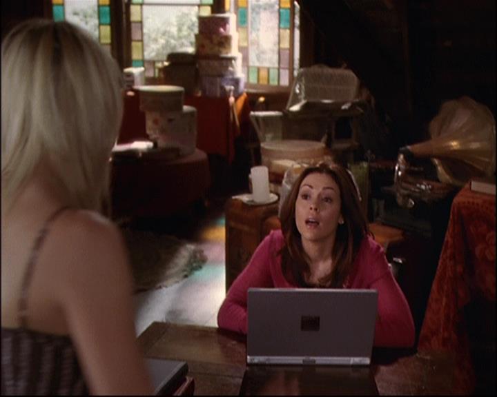 Charmed-Online-dot-net_811MrAndMrsWitch0032.jpg Charmed-Online-dot-net_811MrAndMrsWitch0032.jpg