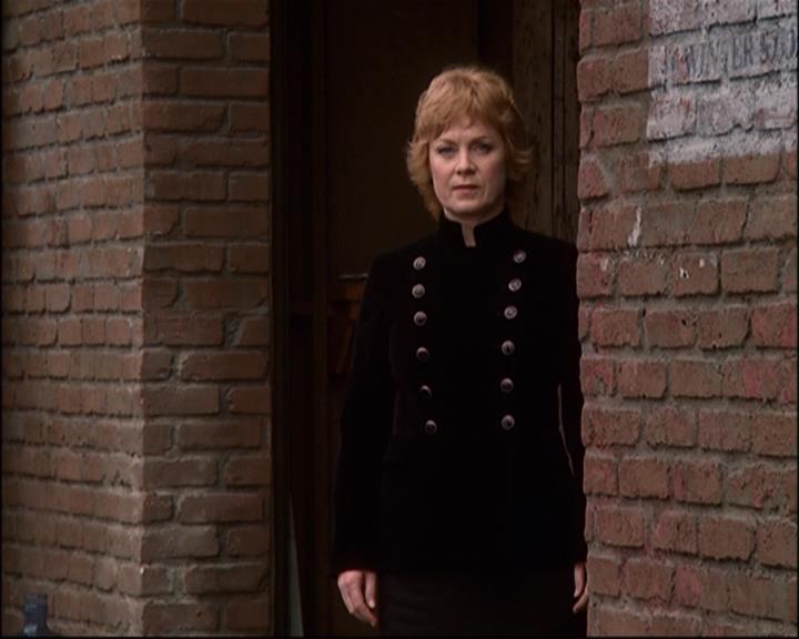 Charmed-Online-dot-net_811MrAndMrsWitch0413.jpg Charmed-Online-dot-net_811MrAndMrsWitch0413.jpg