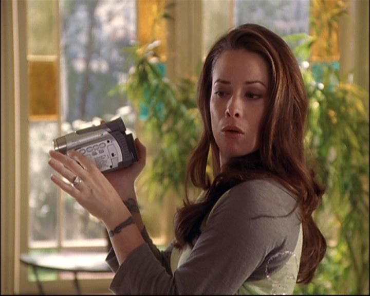 Charmed-Online-dot-net_811MrAndMrsWitch0478.jpg Charmed-Online-dot-net_811MrAndMrsWitch0478.jpg