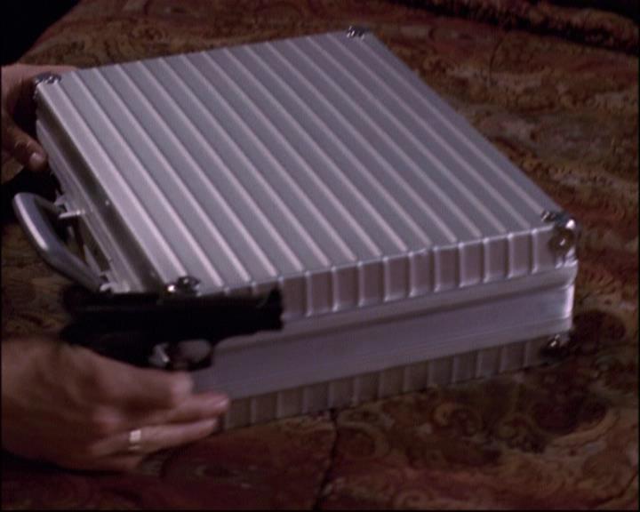 Charmed-Online-dot-net_811MrAndMrsWitch1112.jpg Charmed-Online-dot-net_811MrAndMrsWitch1112.jpg