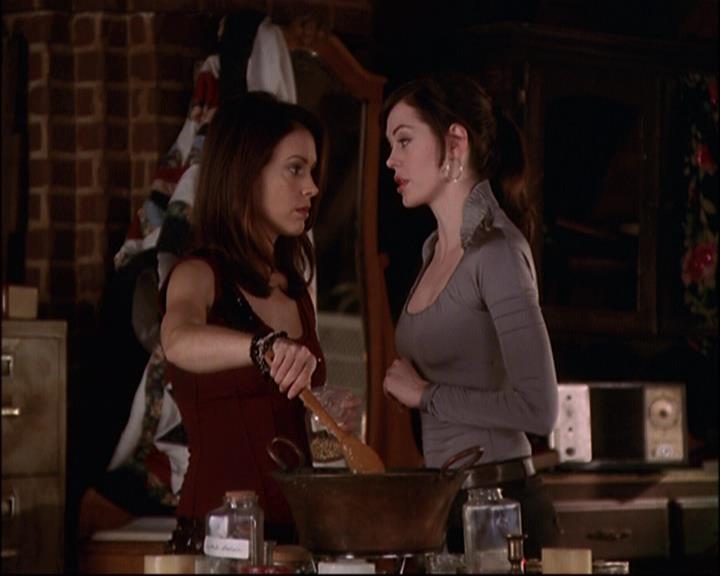 Charmed-Online-dot-net_811MrAndMrsWitch1213.jpg