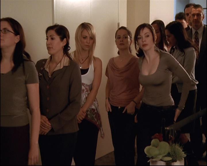 Charmed-Online-dot-net_811MrAndMrsWitch1367.jpg Charmed-Online-dot-net_811MrAndMrsWitch1367.jpg