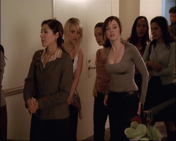 Charmed-Online-dot-net_811MrAndMrsWitch1368.jpg Charmed-Online-dot-net_811MrAndMrsWitch1368.jpg