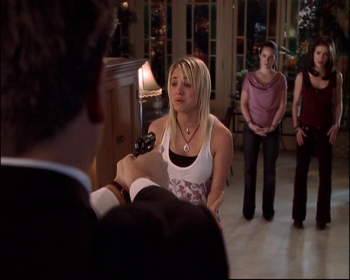 Charmed-Online-dot-net_811MrAndMrsWitch1838.jpg Charmed-Online-dot-net_811MrAndMrsWitch1838.jpg