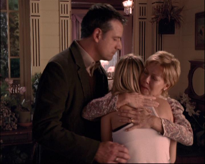 Charmed-Online-dot-net_811MrAndMrsWitch1867.jpg Charmed-Online-dot-net_811MrAndMrsWitch1867.jpg