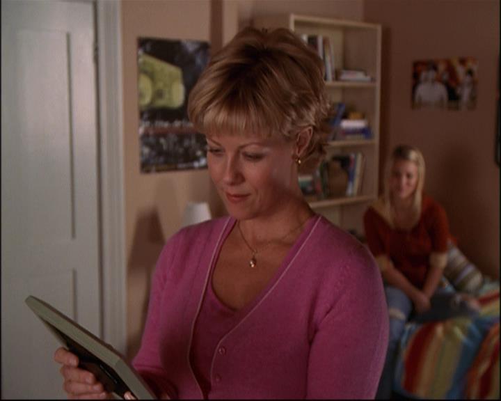 Charmed-Online-dot-net_811MrAndMrsWitch2139.jpg Charmed-Online-dot-net_811MrAndMrsWitch2139.jpg