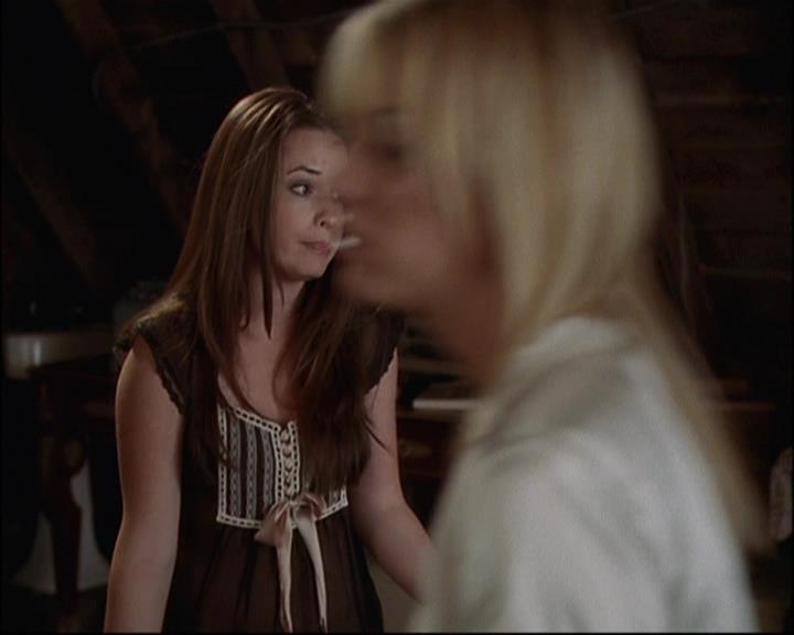 Charmed-Online-dot-net_812PaybacksAWitch0256.jpg Charmed-Online-dot-net_812PaybacksAWitch0256.jpg