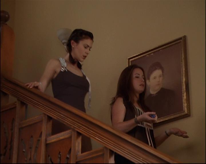 Charmed-Online-dot-net_812PaybacksAWitch0298.jpg Charmed-Online-dot-net_812PaybacksAWitch0298.jpg