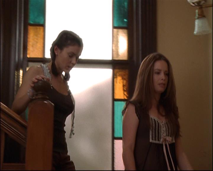 Charmed-Online-dot-net_812PaybacksAWitch0302.jpg Charmed-Online-dot-net_812PaybacksAWitch0302.jpg