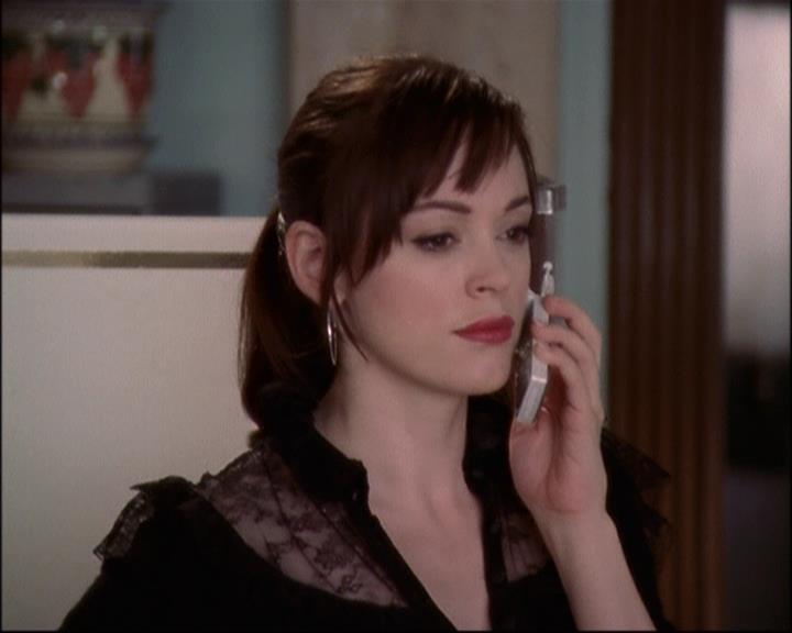 Charmed-Online-dot-net_812PaybacksAWitch2138.jpg Charmed-Online-dot-net_812PaybacksAWitch2138.jpg