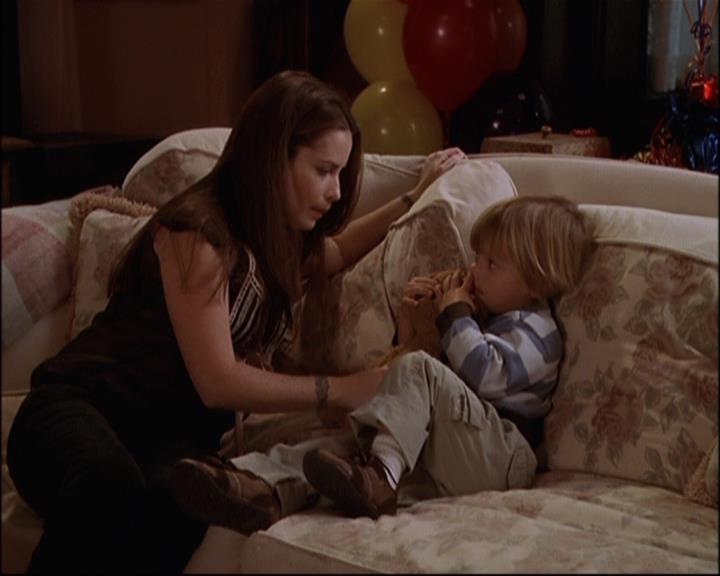 Charmed-Online-dot-net_812PaybacksAWitch2323.jpg Charmed-Online-dot-net_812PaybacksAWitch2323.jpg