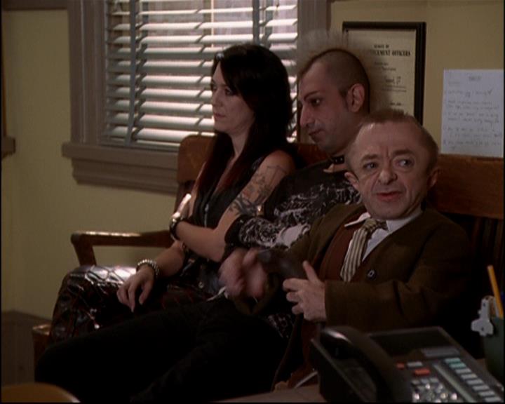 Charmed-Online-dot-813RepoManor1451.jpg Charmed-Online-dot-813RepoManor1451.jpg