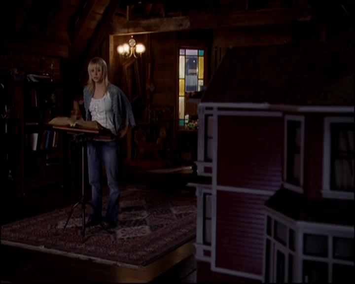 Charmed-Online-dot-813RepoManor2011.jpg Charmed-Online-dot-813RepoManor2011.jpg