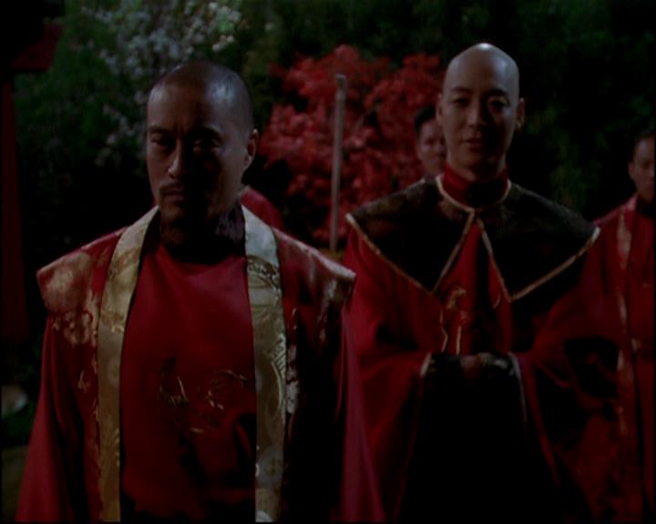 Charmed-Online-dot-814-12AngryZen0025.jpg Charmed-Online-dot-814-12AngryZen0025.jpg