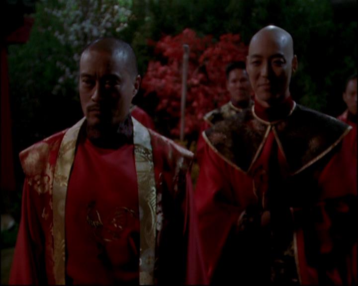 Charmed-Online-dot-814-12AngryZen0026.jpg Charmed-Online-dot-814-12AngryZen0026.jpg