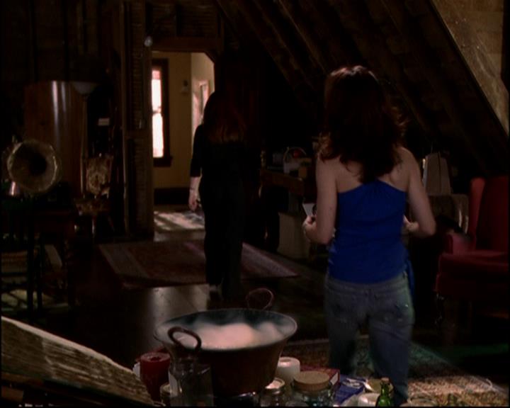 Charmed-Online-dot-814-12AngryZen0136.jpg Charmed-Online-dot-814-12AngryZen0136.jpg