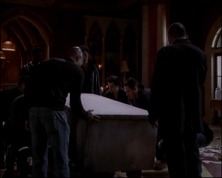 Charmed-Online-dot-814-12AngryZen0379.jpg Charmed-Online-dot-814-12AngryZen0379.jpg