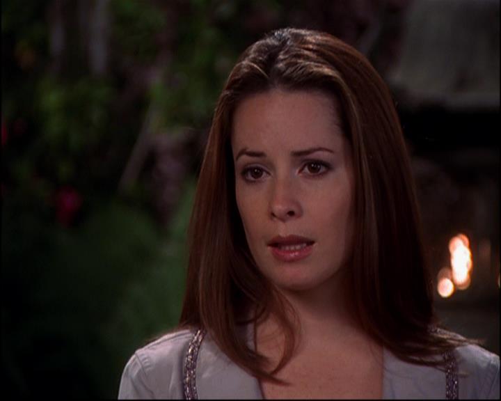 Charmed-Online-dot-814-12AngryZen0671.jpg Charmed-Online-dot-814-12AngryZen0671.jpg