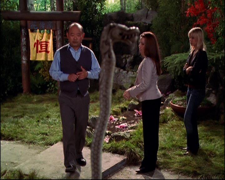 Charmed-Online-dot-814-12AngryZen0699.jpg Charmed-Online-dot-814-12AngryZen0699.jpg