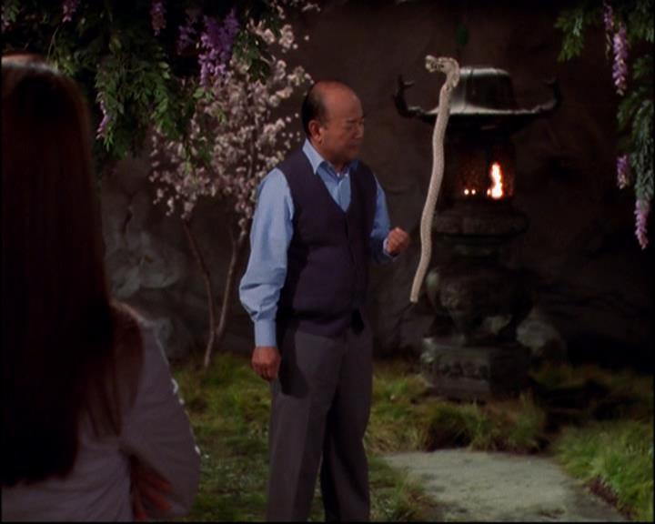 Charmed-Online-dot-814-12AngryZen0706.jpg Charmed-Online-dot-814-12AngryZen0706.jpg