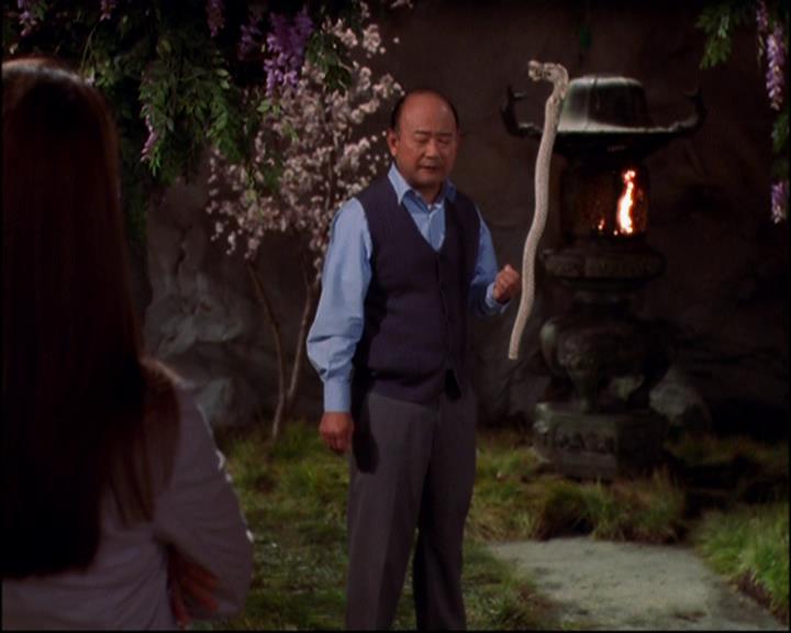 Charmed-Online-dot-814-12AngryZen0710.jpg Charmed-Online-dot-814-12AngryZen0710.jpg