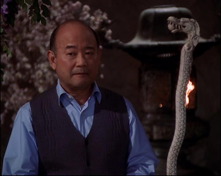 Charmed-Online-dot-814-12AngryZen0735.jpg Charmed-Online-dot-814-12AngryZen0735.jpg