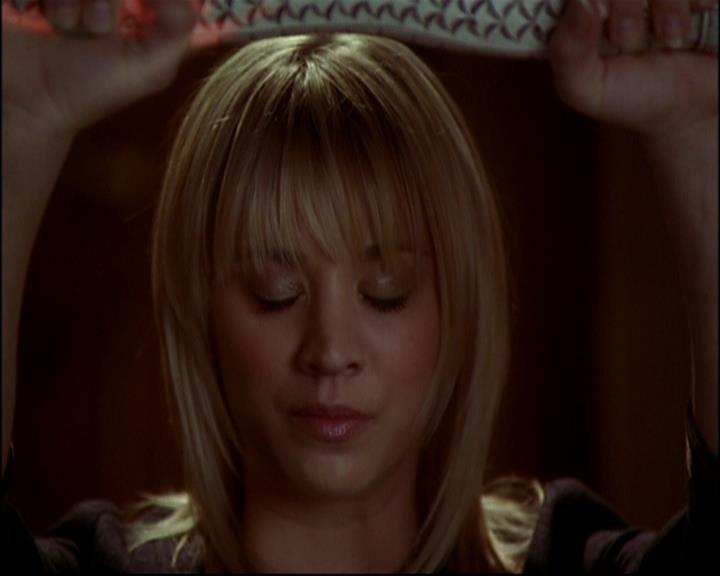 Charmed-Online-dot-814-12AngryZen1991.jpg Charmed-Online-dot-814-12AngryZen1991.jpg