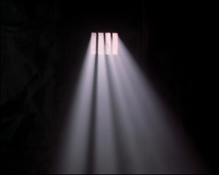 Charmed-Online-dot-814-12AngryZen2188.jpg Charmed-Online-dot-814-12AngryZen2188.jpg