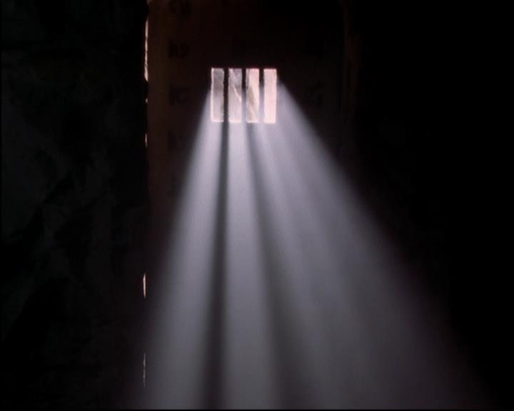 Charmed-Online-dot-814-12AngryZen2189.jpg Charmed-Online-dot-814-12AngryZen2189.jpg