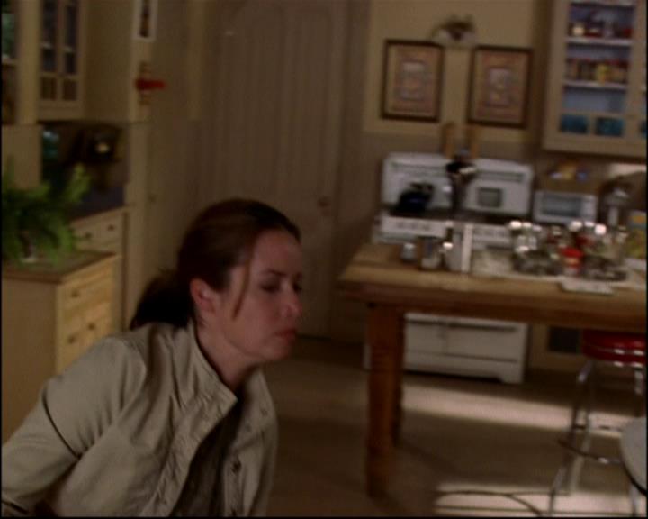 Charmed-Online-dot-815TheLastTemptationOfChristy0015.jpg Charmed-Online-dot-815TheLastTemptationOfChristy0015.jpg