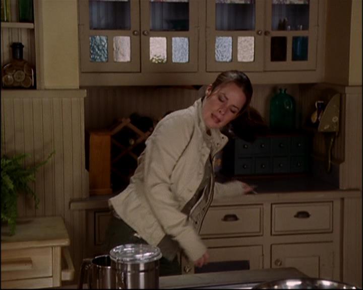 Charmed-Online-dot-815TheLastTemptationOfChristy0033.jpg Charmed-Online-dot-815TheLastTemptationOfChristy0033.jpg