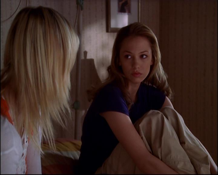 Charmed-Online-dot-815TheLastTemptationOfChristy0653.jpg Charmed-Online-dot-815TheLastTemptationOfChristy0653.jpg