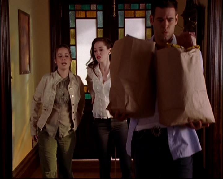 Charmed-Online-dot-815TheLastTemptationOfChristy0762.jpg Charmed-Online-dot-815TheLastTemptationOfChristy0762.jpg