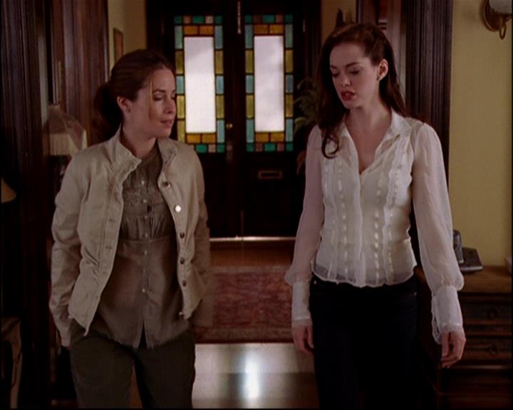 Charmed-Online-dot-815TheLastTemptationOfChristy0770.jpg Charmed-Online-dot-815TheLastTemptationOfChristy0770.jpg