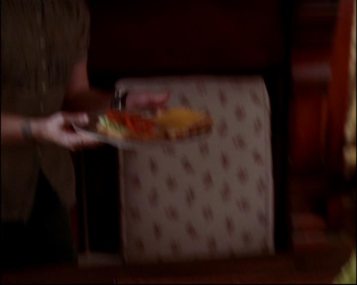 Charmed-Online-dot-815TheLastTemptationOfChristy0827.jpg Charmed-Online-dot-815TheLastTemptationOfChristy0827.jpg