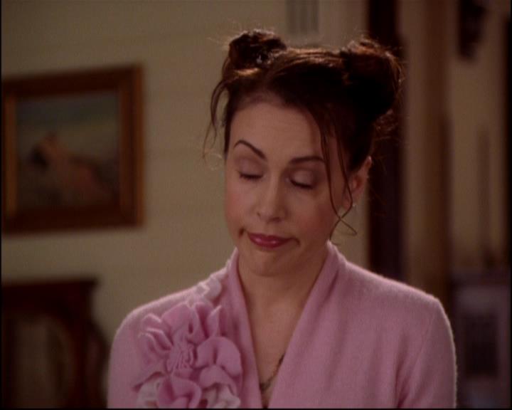 Charmed-Online-dot-815TheLastTemptationOfChristy0962.jpg Charmed-Online-dot-815TheLastTemptationOfChristy0962.jpg