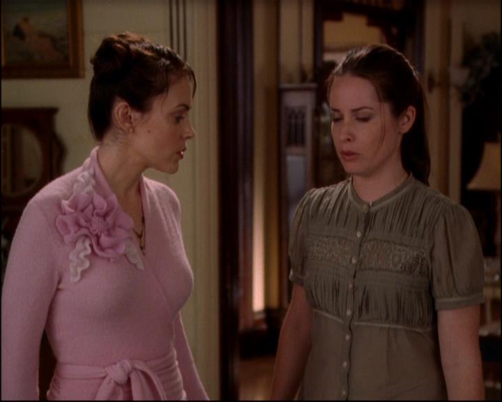 Charmed-Online-dot-815TheLastTemptationOfChristy0968.jpg Charmed-Online-dot-815TheLastTemptationOfChristy0968.jpg