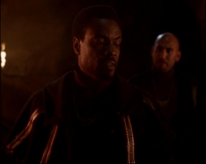 Charmed-Online-dot-815TheLastTemptationOfChristy1037.jpg Charmed-Online-dot-815TheLastTemptationOfChristy1037.jpg