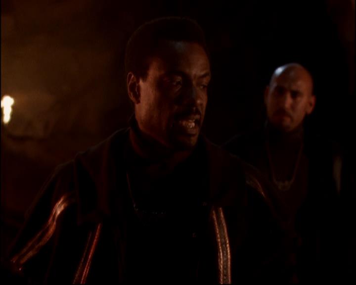 Charmed-Online-dot-815TheLastTemptationOfChristy1038.jpg Charmed-Online-dot-815TheLastTemptationOfChristy1038.jpg