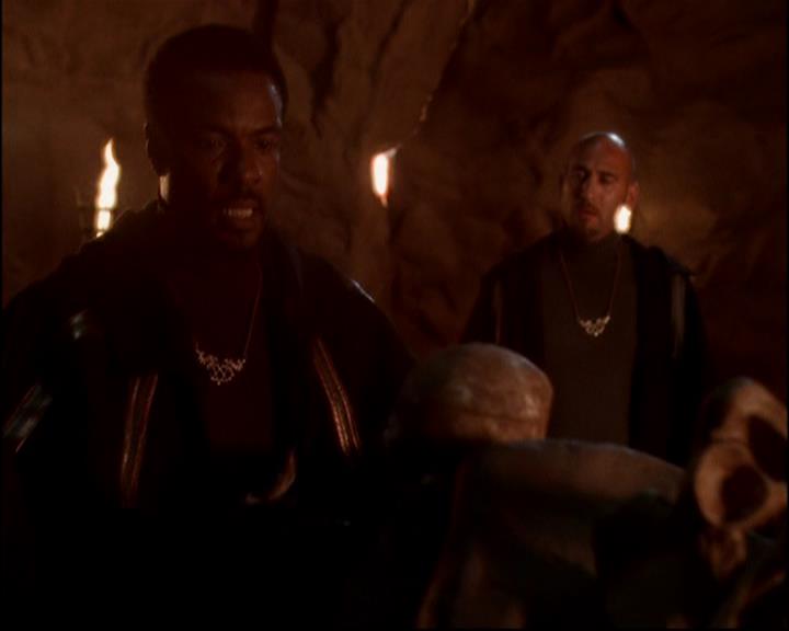 Charmed-Online-dot-815TheLastTemptationOfChristy1054.jpg Charmed-Online-dot-815TheLastTemptationOfChristy1054.jpg