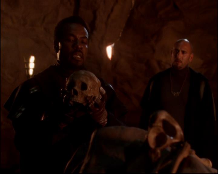 Charmed-Online-dot-815TheLastTemptationOfChristy1059.jpg Charmed-Online-dot-815TheLastTemptationOfChristy1059.jpg