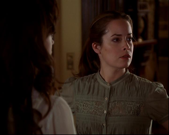 Charmed-Online-dot-815TheLastTemptationOfChristy1256.jpg Charmed-Online-dot-815TheLastTemptationOfChristy1256.jpg