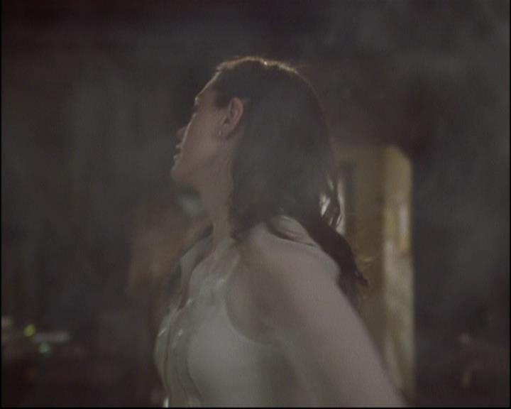 Charmed-Online-dot-815TheLastTemptationOfChristy1319.jpg Charmed-Online-dot-815TheLastTemptationOfChristy1319.jpg