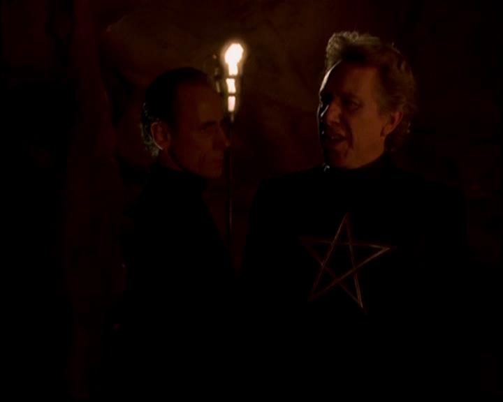 Charmed-Online-dot-815TheLastTemptationOfChristy1424.jpg Charmed-Online-dot-815TheLastTemptationOfChristy1424.jpg