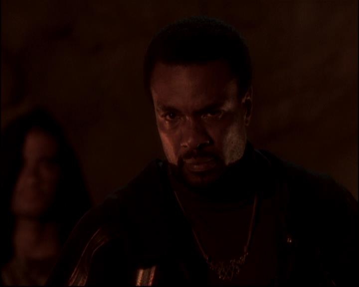 Charmed-Online-dot-815TheLastTemptationOfChristy1428.jpg Charmed-Online-dot-815TheLastTemptationOfChristy1428.jpg