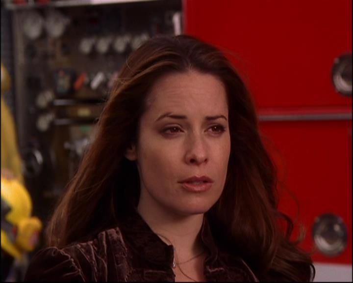 Charmed-Online-dot-815TheLastTemptationOfChristy1650.jpg Charmed-Online-dot-815TheLastTemptationOfChristy1650.jpg