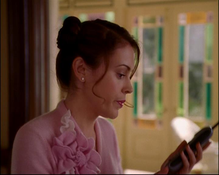 Charmed-Online-dot-815TheLastTemptationOfChristy1683.jpg Charmed-Online-dot-815TheLastTemptationOfChristy1683.jpg