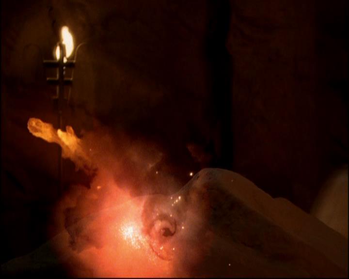 Charmed-Online-dot-815TheLastTemptationOfChristy2007.jpg Charmed-Online-dot-815TheLastTemptationOfChristy2007.jpg