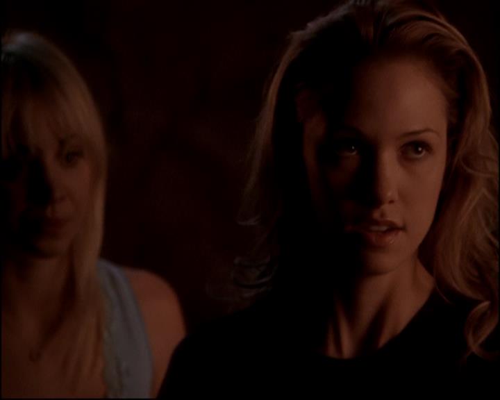 Charmed-Online-dot-815TheLastTemptationOfChristy2027.jpg Charmed-Online-dot-815TheLastTemptationOfChristy2027.jpg